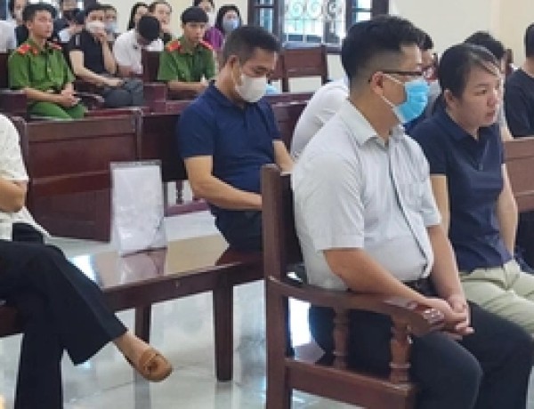 14 cựu lãnh đạo, cán bộ hải quan 